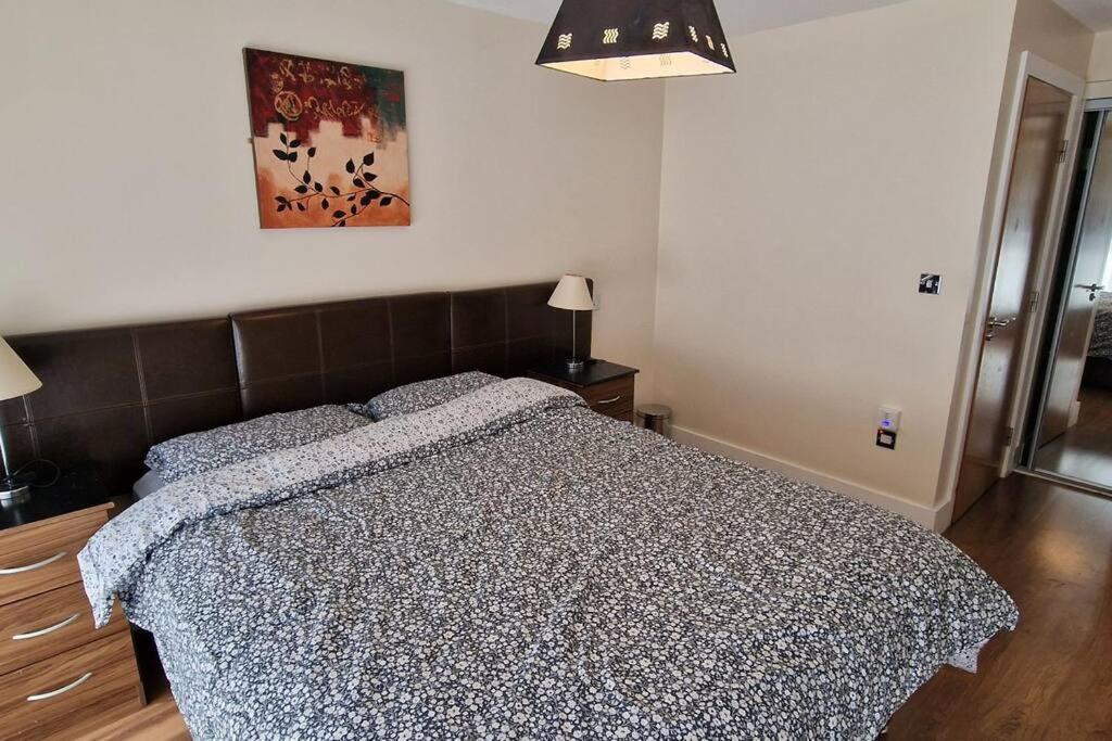 2 Bedroom Apartment Central Birmingham City Centre Eksteriør billede